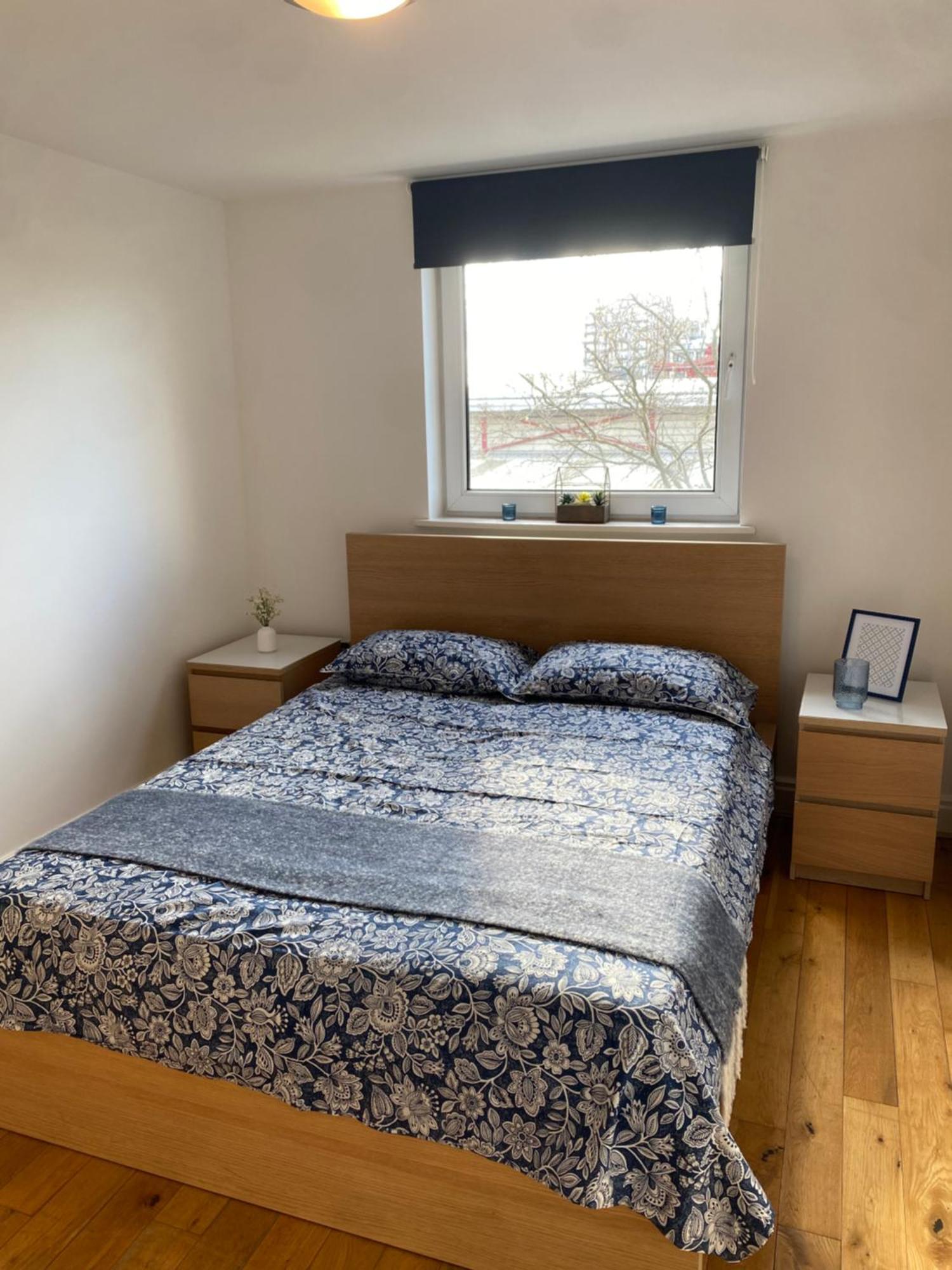 2 Bedroom Flat In Riverside West Londyn Zewnętrze zdjęcie