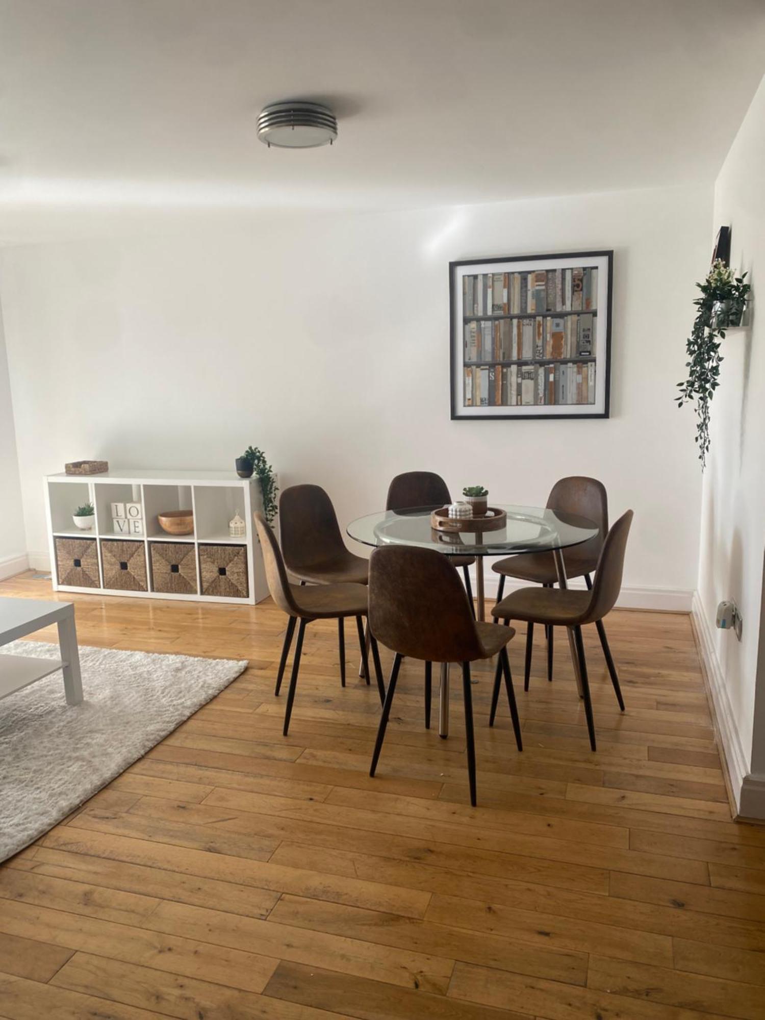 2 Bedroom Flat In Riverside West Londyn Zewnętrze zdjęcie
